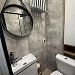 아파트 Avis Skwer Kosciuszki 10 *