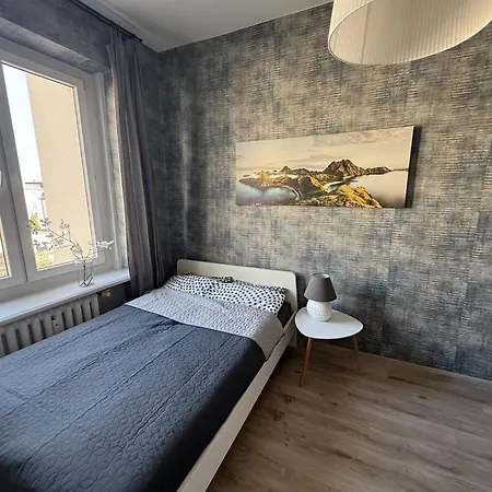 דירה Avis Skwer Kosciuszki 10 *